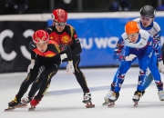 开云体育官方网站-比赛中球员们展现出顶尖技艺