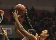 开云APP-黄蜂绝地反击中国男篮，莫里斯惊艳世界的简单介绍