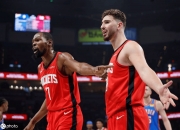 开云体育中国官网-NBA季后赛半决赛拉开战幕，猛龙逆袭，火箭乱舞