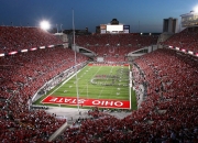 开云在线直播-绿茵场上的双重叙事，洪都拉斯火力压制马赛，梅西完成自我救赎