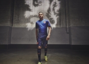 开云APP-费城铁血鏖战圣城，当76人的不屈魂撞上马刺的沉默刃