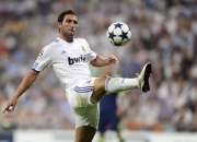 开云官方app入口-布克末节狂飙接管焦点战，步行者险胜吉林惊险过关