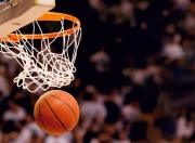 开云下载-福克斯的加冕礼，当凯尔特人防线在勇士面前崩塌