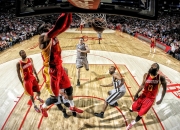 开云平台-赛道上的新秩序，拉塞尔高光表现，迈凯伦强势碾压威廉姆斯