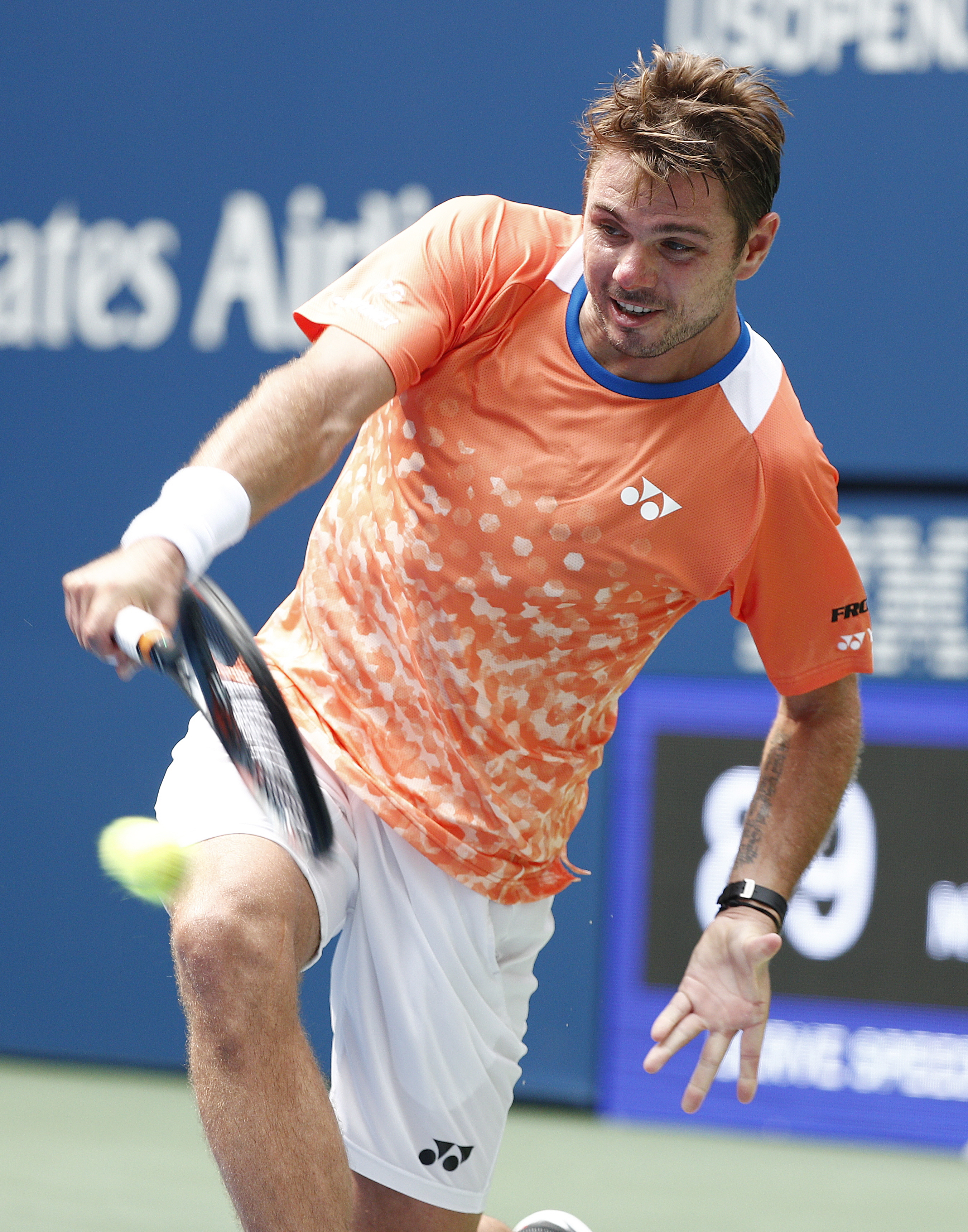 关于世界网球队横扫法国网球队，瓦林卡爆发神勇的信息