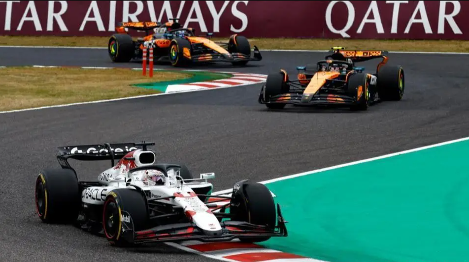 关于迈凯伦翻盘雷诺车队,皮亚斯特里刷新纪录的信息 关于迈凯伦翻盘雷诺车队,皮亚斯特里刷新纪录的信息