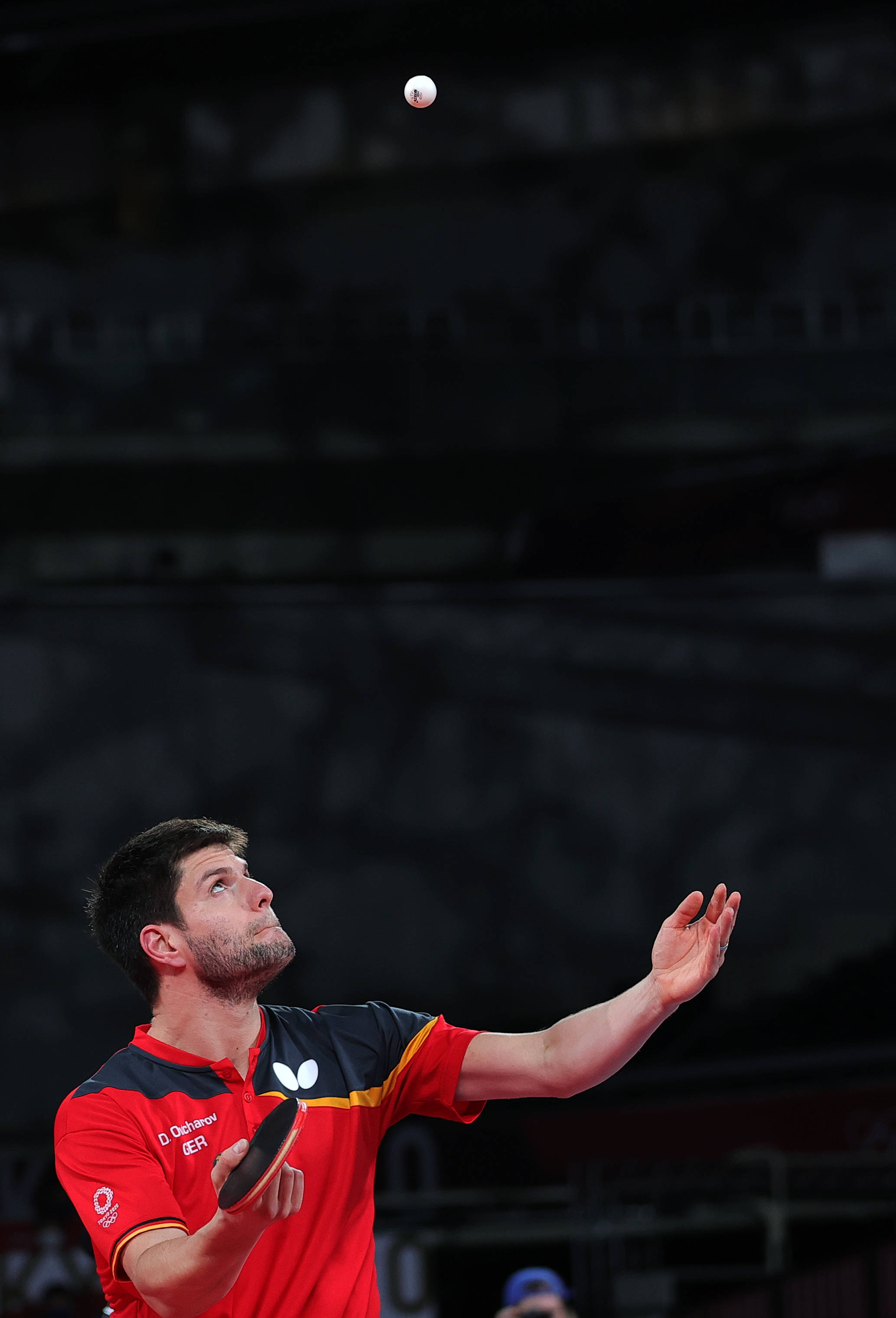 包含瑞典乒乓球队逆转英国乒乓球队，奥恰洛夫惊艳世界的词条