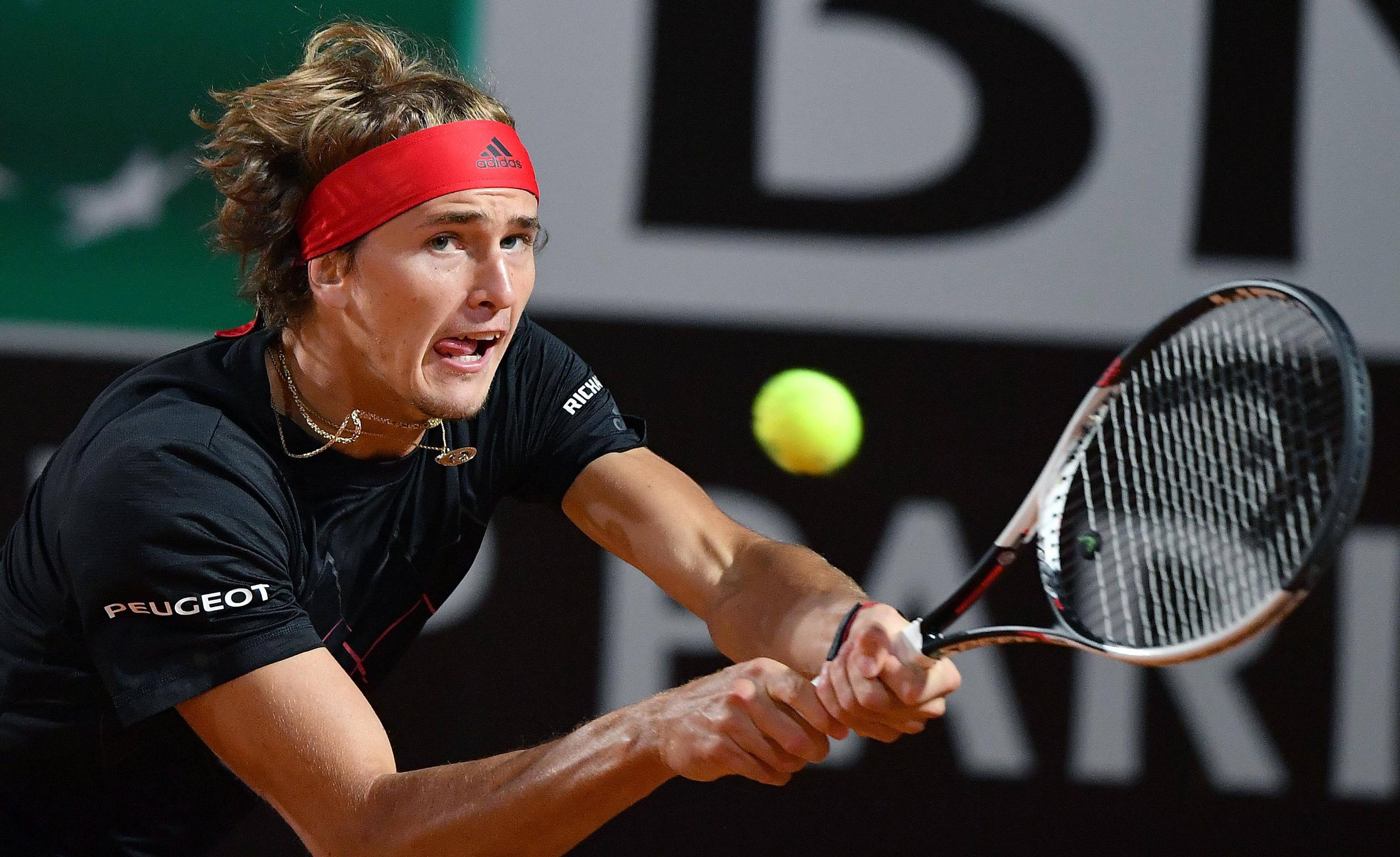 关于美国网球队横扫意大利网球队，兹维列夫爆发神勇的信息