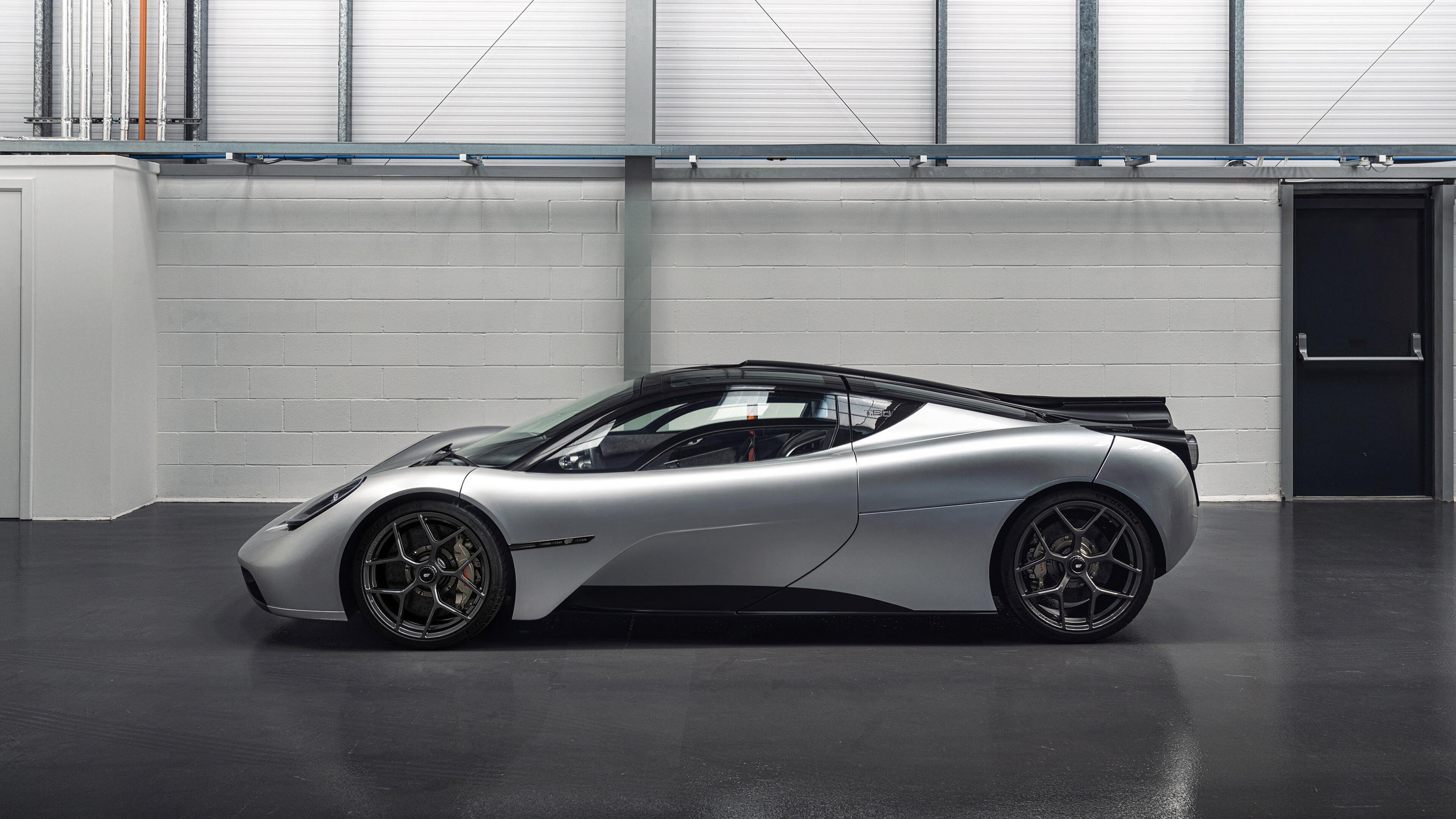 巴尔韦德运筹帷幄，瑞士铁骑横扫威尔士—解析比赛掌控力的艺术