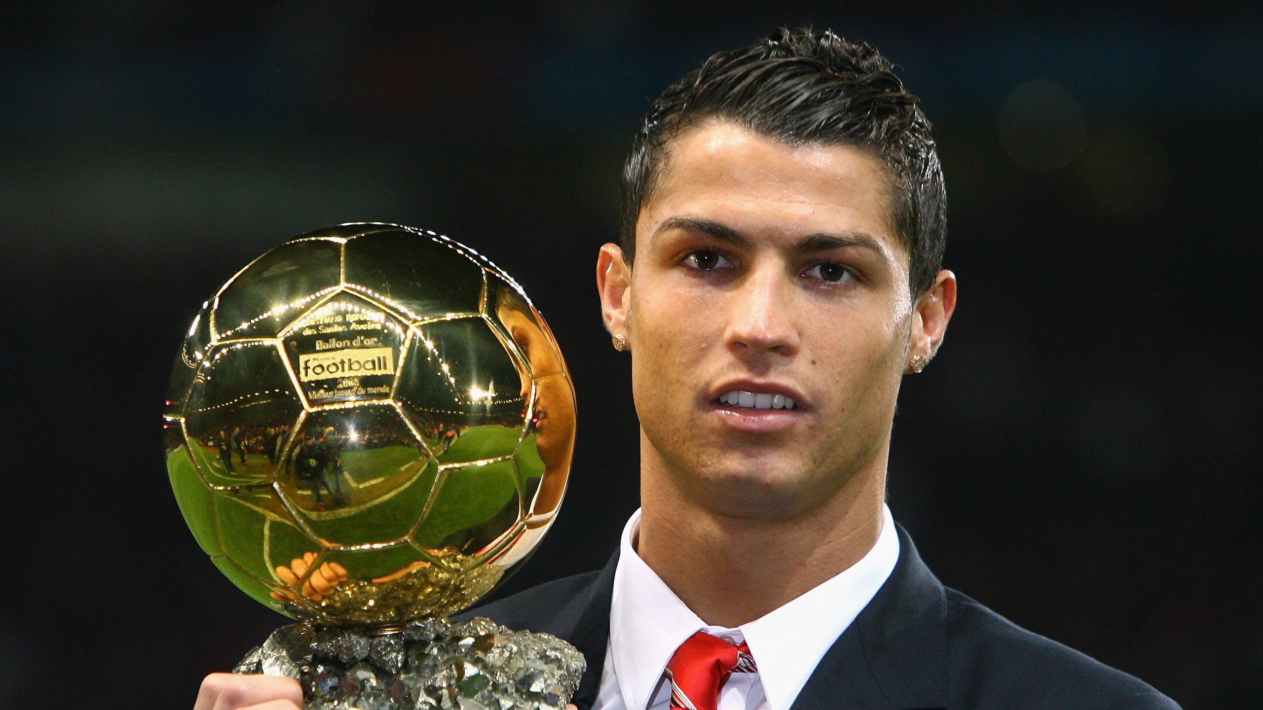 从小贾伦到尼克斯横扫广东队，个人能力如何定义篮球比赛的走向