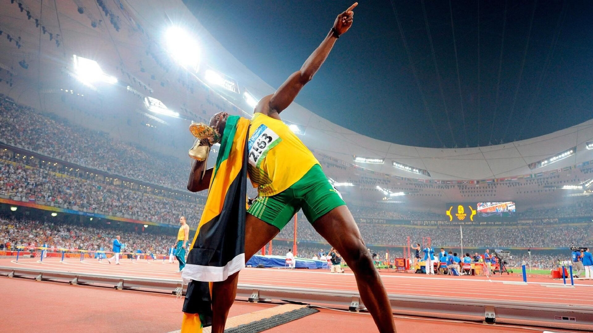 欧冠决赛焦点战？巴黎打穿突尼斯背后的足球文化碰撞