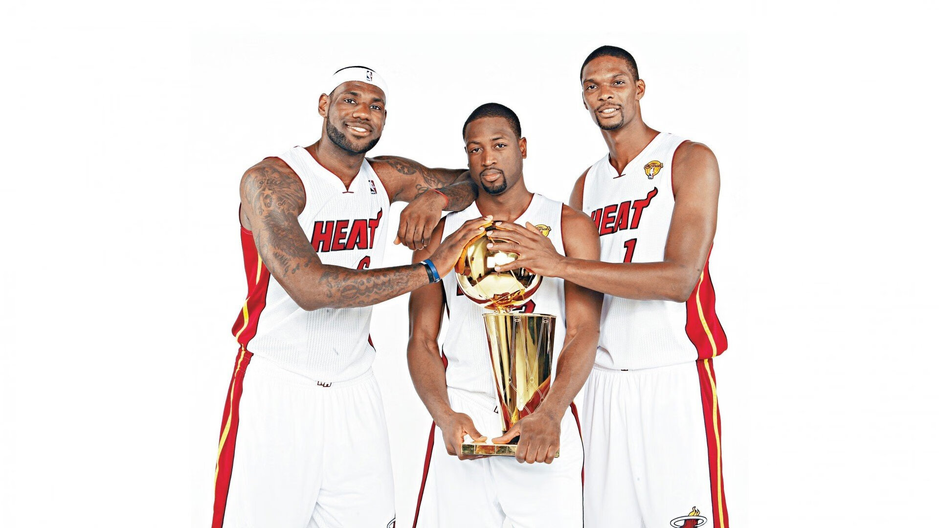 年度焦点之战，天山雪豹鏖战浦江之龙